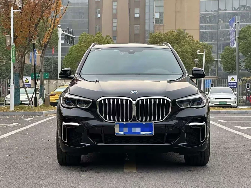 BMW X5 — фото 2