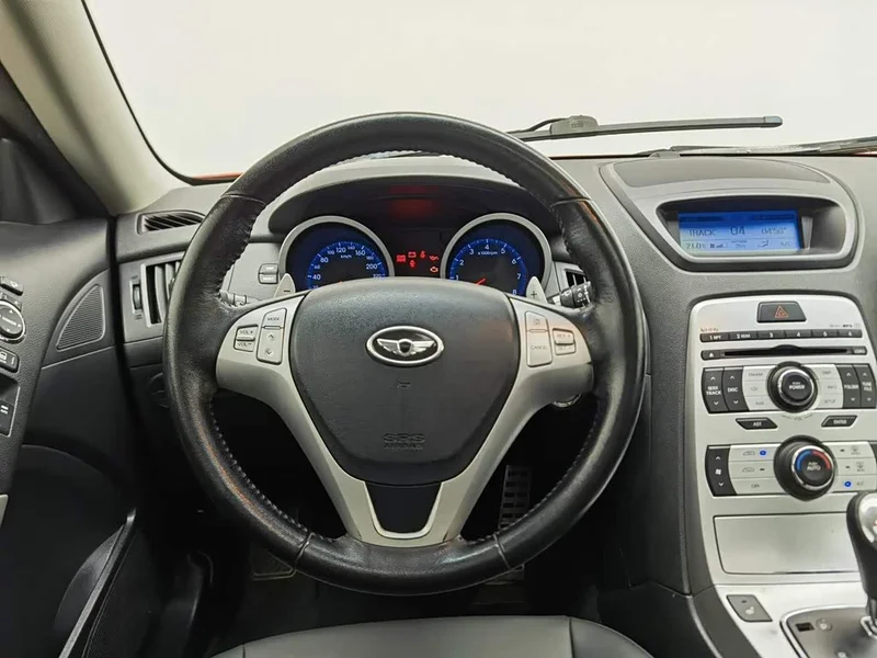 Hyundai Rohens Coupe — фото 11