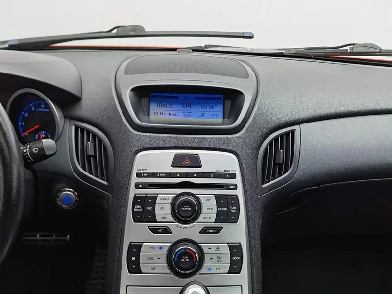 Hyundai Rohens Coupe — фото 12