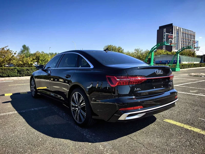 Audi A6L — фото 4