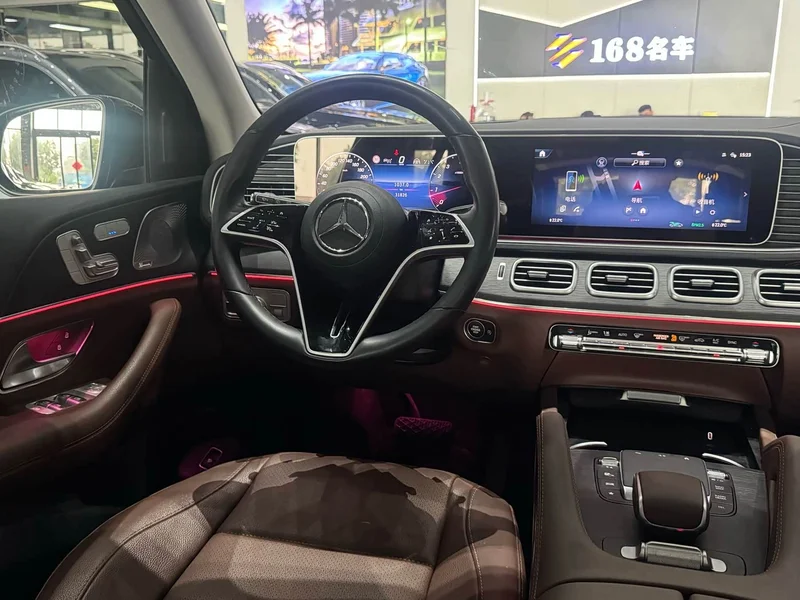 Mercedes-Benz GLE — фото 11