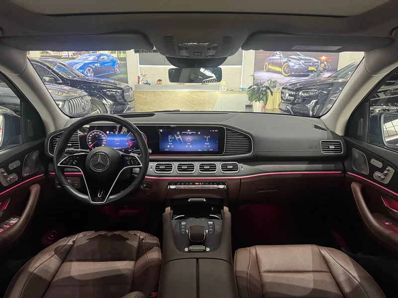 Mercedes-Benz GLE — фото 10