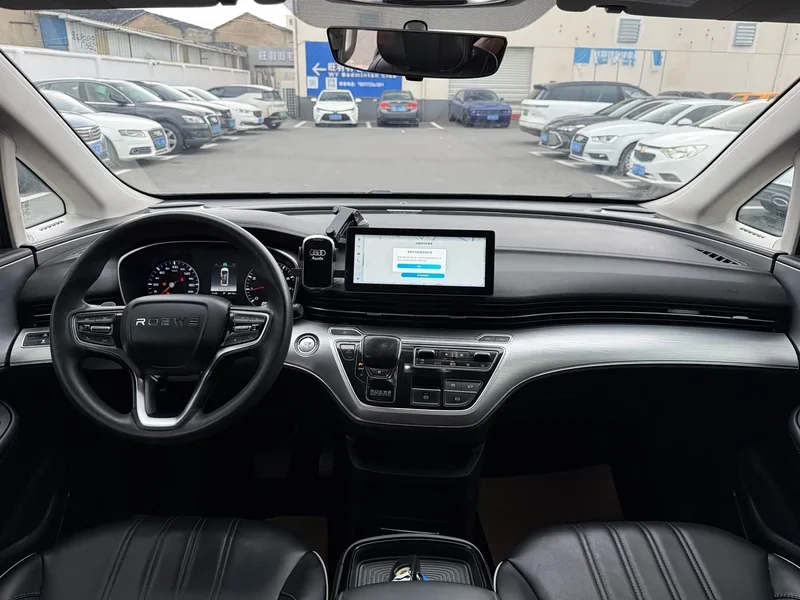 Roewe iMAX8 — фото 11