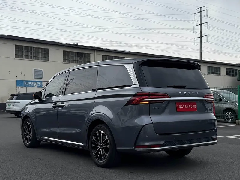 Roewe iMAX8 — фото 14
