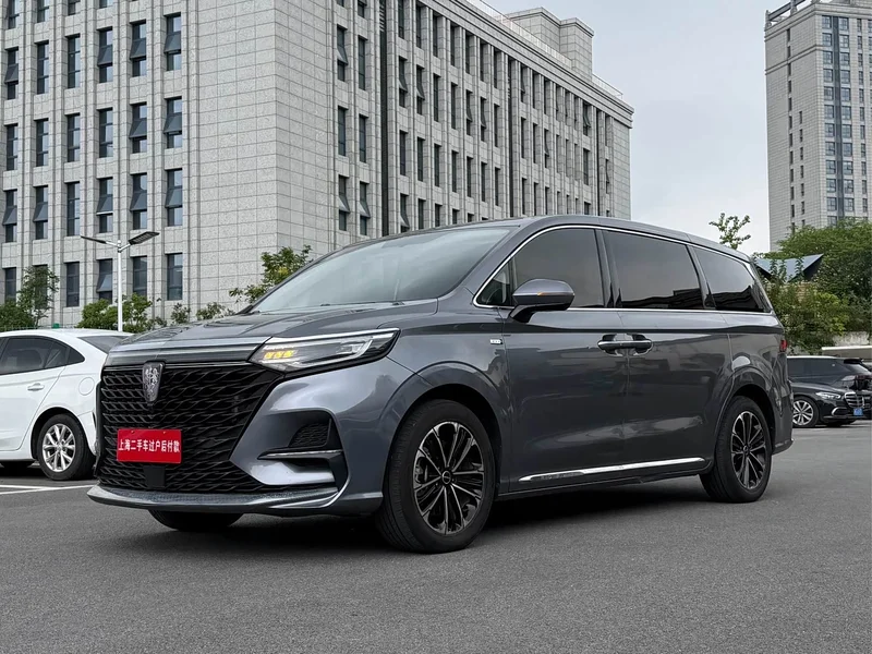 Roewe iMAX8 — фото 3
