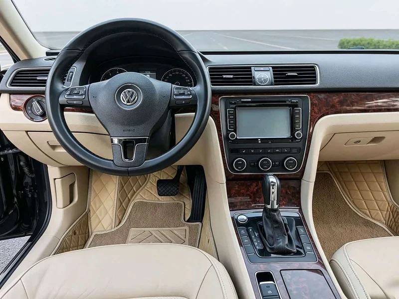 Volkswagen Passat — фото 7
