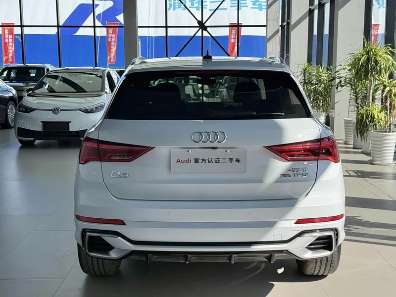 Audi Q3 — фото 4