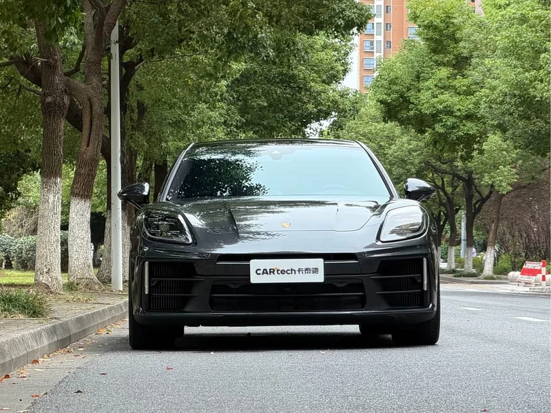 Porsche Panamera — фото 2