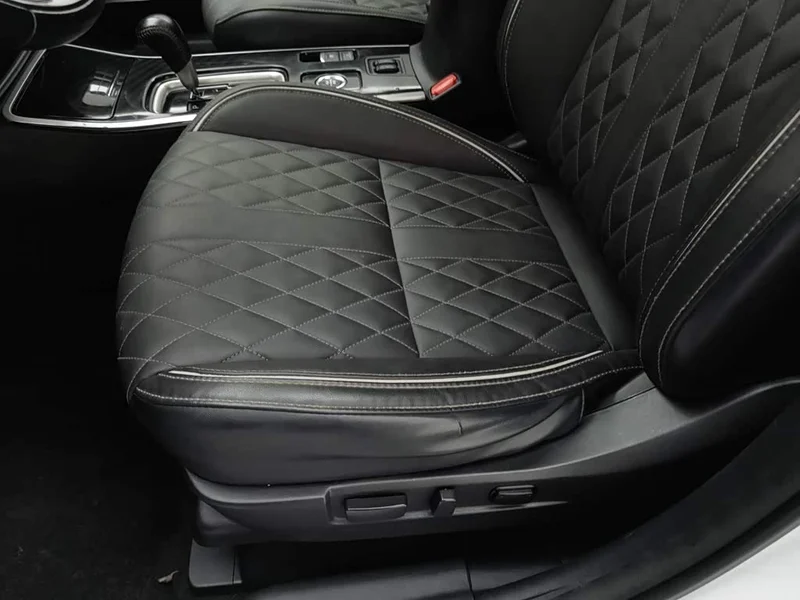 Mitsubishi Outlander — фото 20