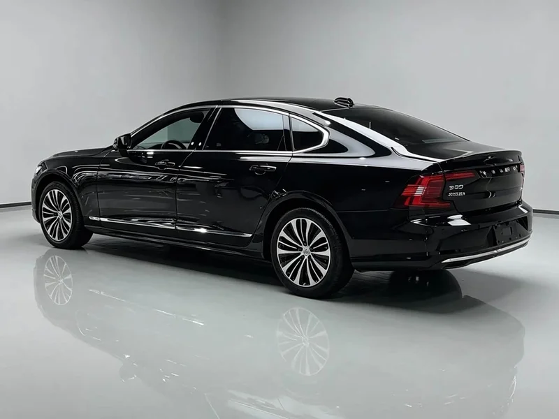 Volvo S90 — фото 7