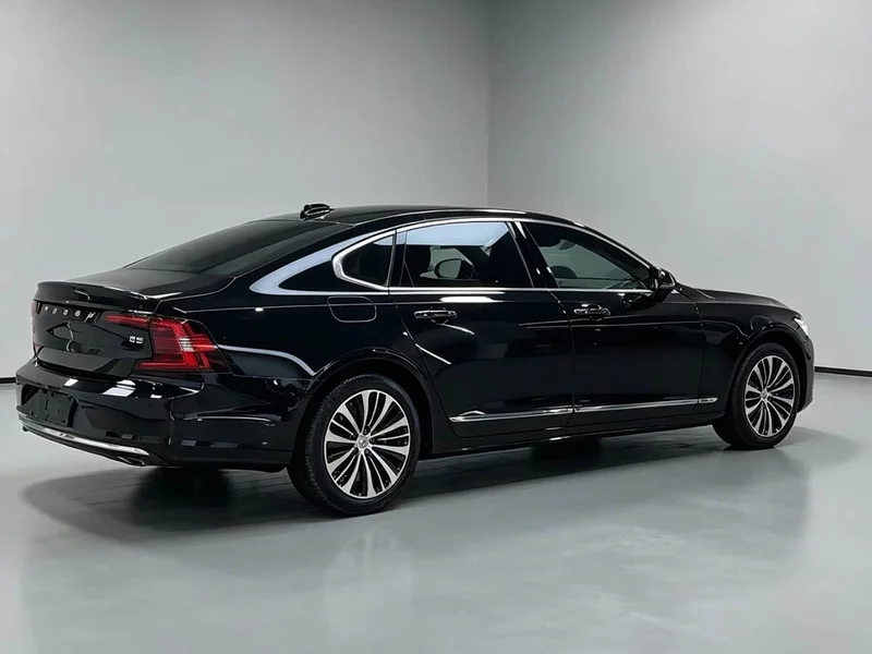 Volvo S90 — фото 9