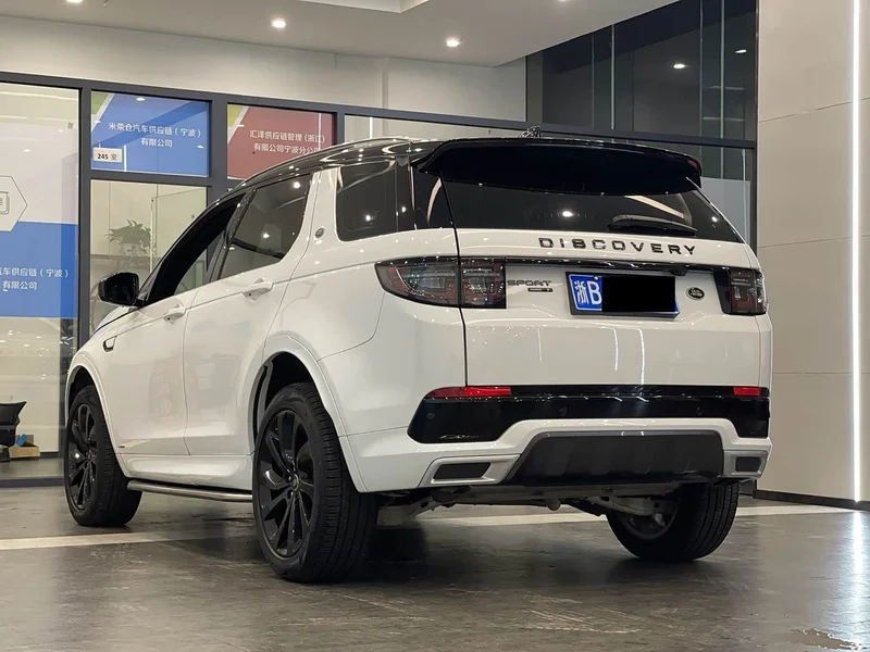 Land Rover Discovery — фото 11