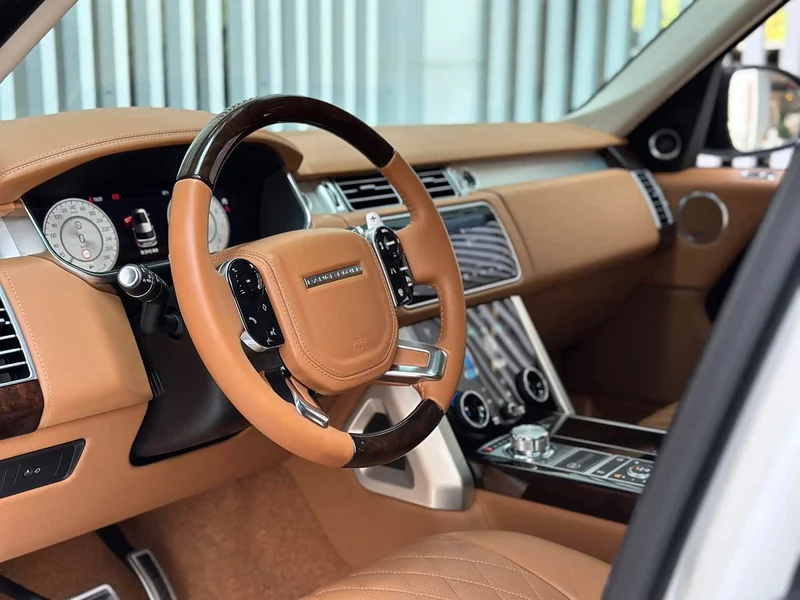 Land Rover Range Rover — фото 12