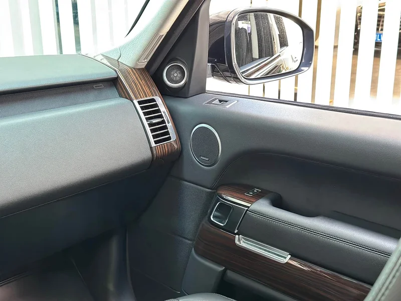 Land Rover Range Rover — фото 15
