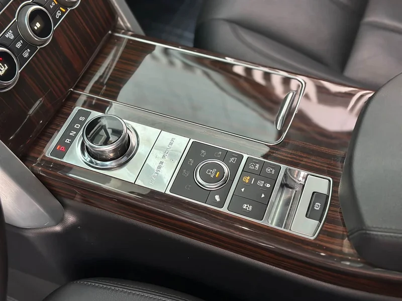 Land Rover Range Rover — фото 10