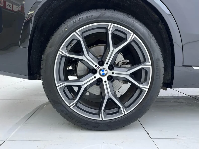 BMW X5 — фото 15