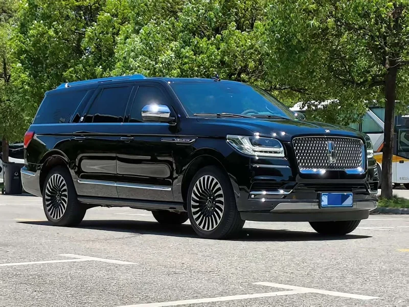 Lincoln Navigator — фото 3