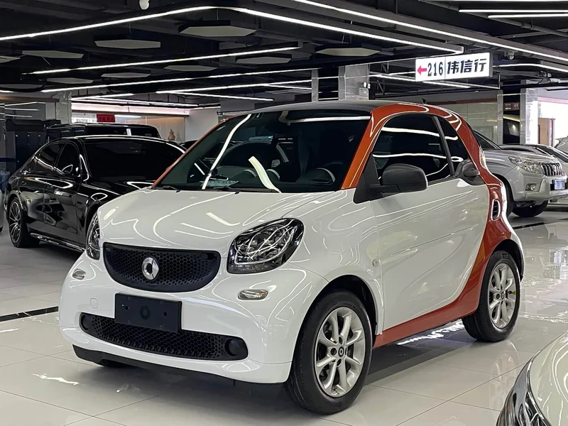 Smart Fortwo — фото 1