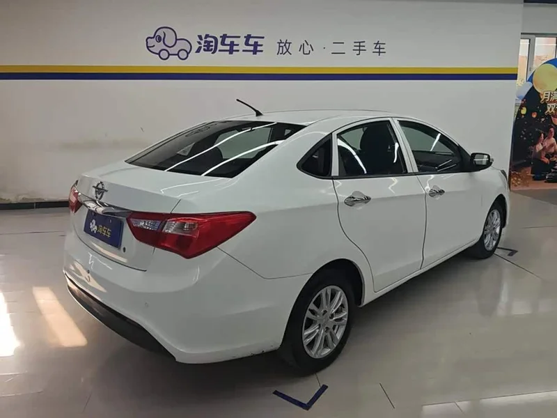 Haima M3 — фото 3