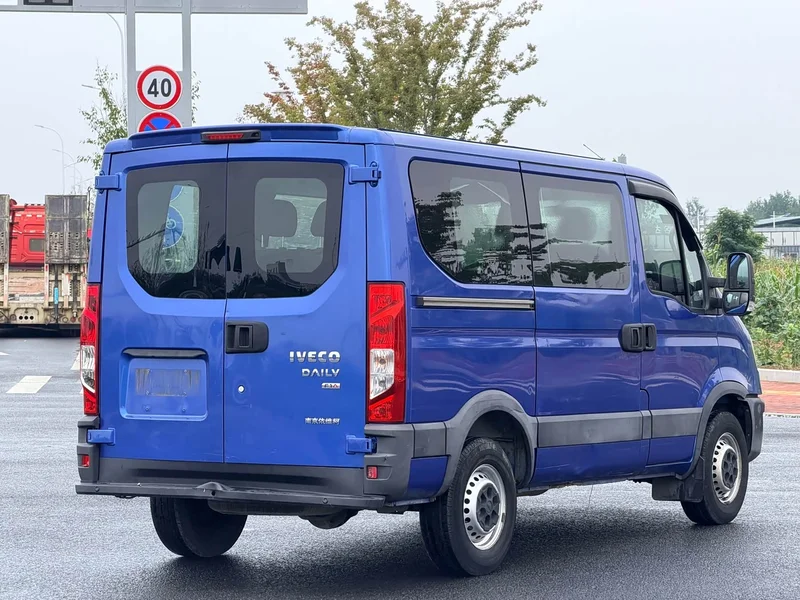 Iveco Eurocargo — фото 7