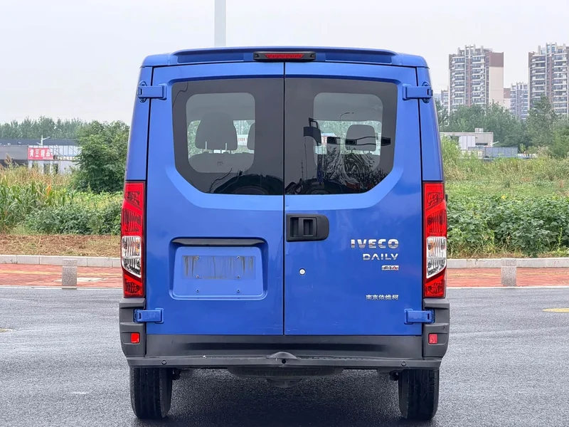Iveco Eurocargo — фото 8