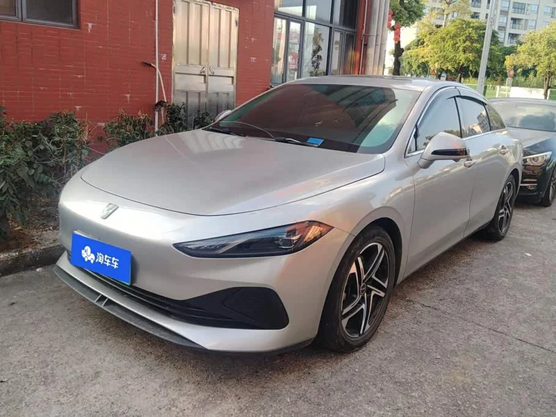 Roewe D7 — фото 1