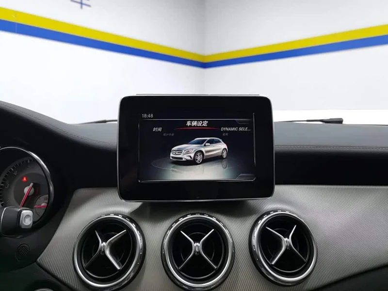 Mercedes-Benz GLA — фото 13