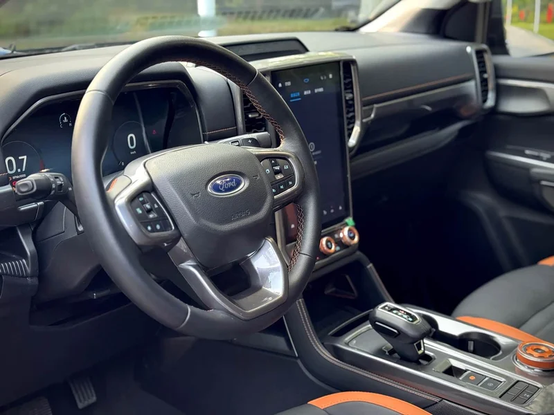 Ford Ranger Raptor — фото 11