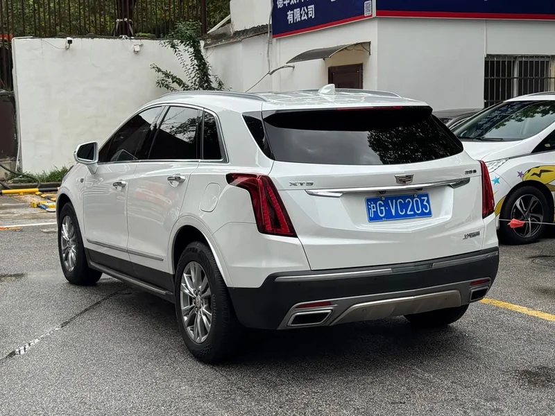 Cadillac XT5 — фото 3