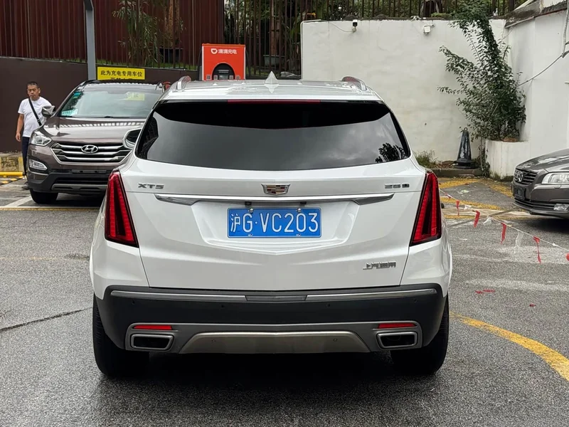 Cadillac XT5 — фото 4