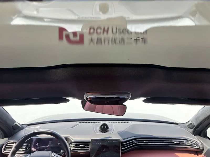 NIO EC6 — фото 15