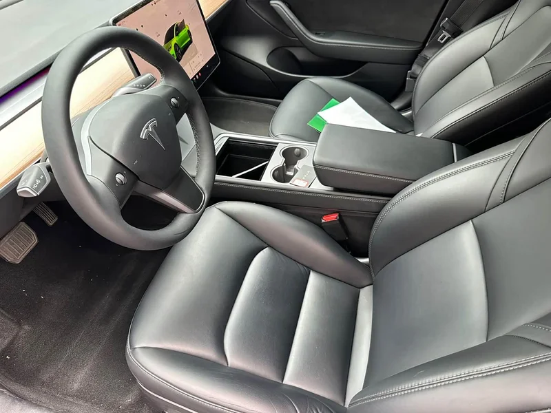 Tesla Model 3 — фото 9