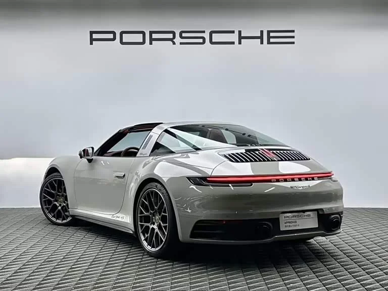 Porsche 911 — фото 4