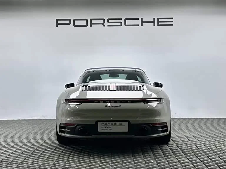 Porsche 911 — фото 6