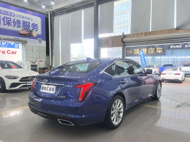 Cadillac CT5 — фото 6
