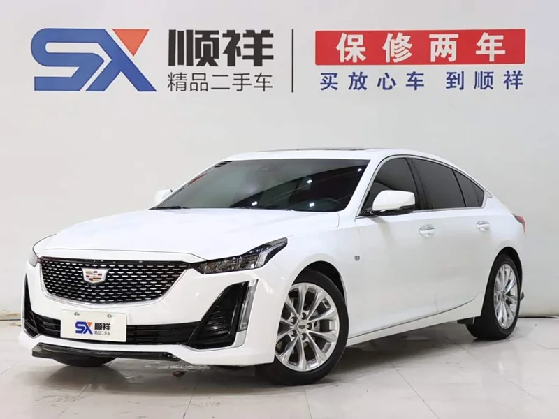 Cadillac CT5 — фото 1