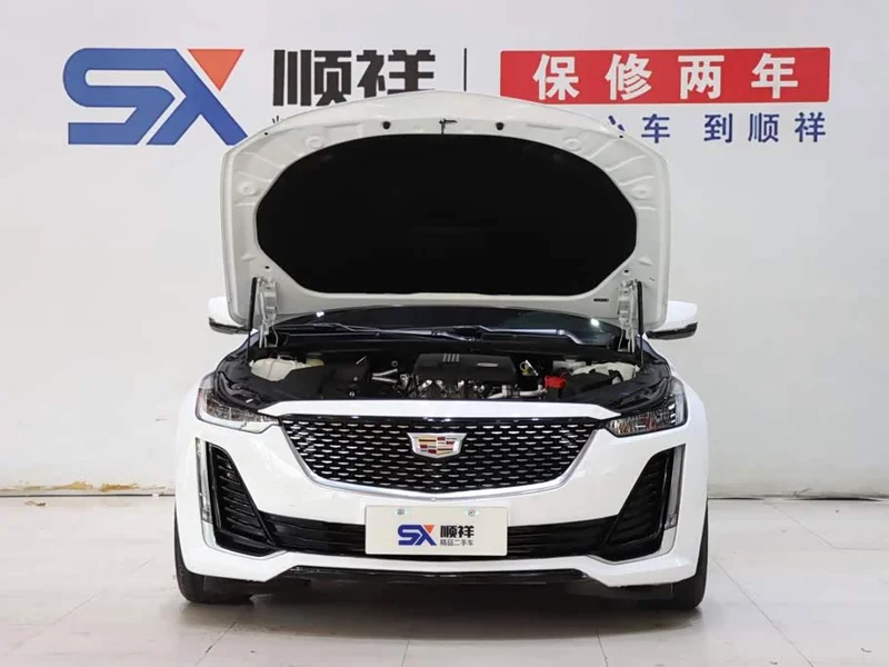 Cadillac CT5 — фото 19