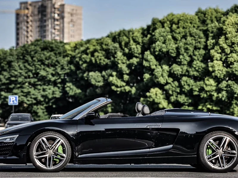 Audi R8 — фото 2
