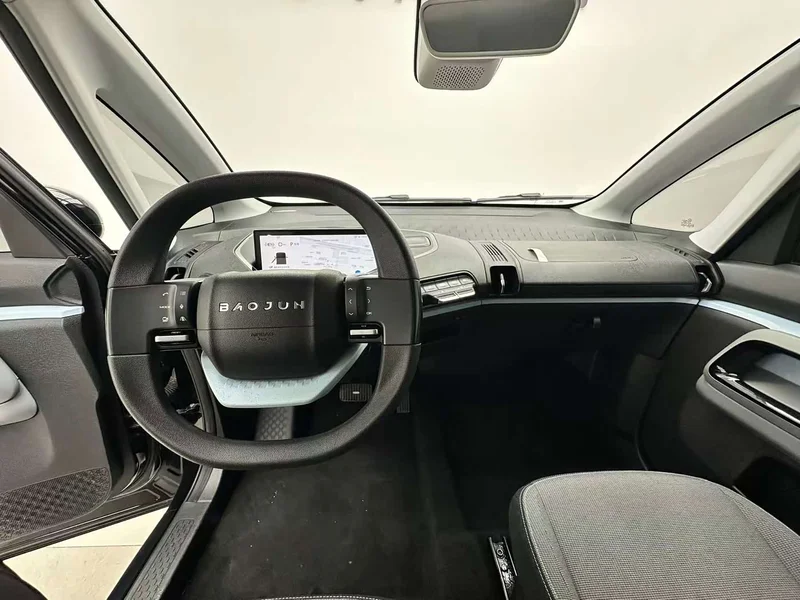 Baojun E300 — фото 12