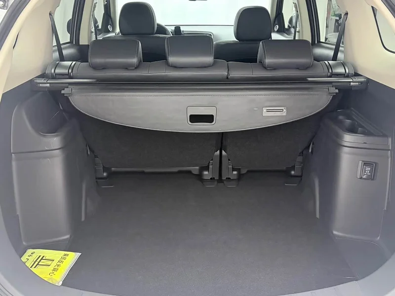 Mitsubishi Outlander — фото 15