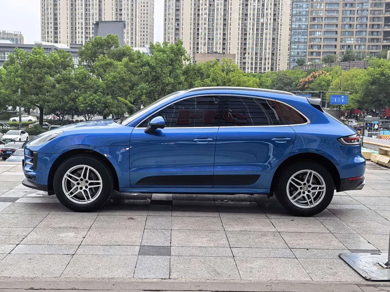 Porsche Macan — фото 11