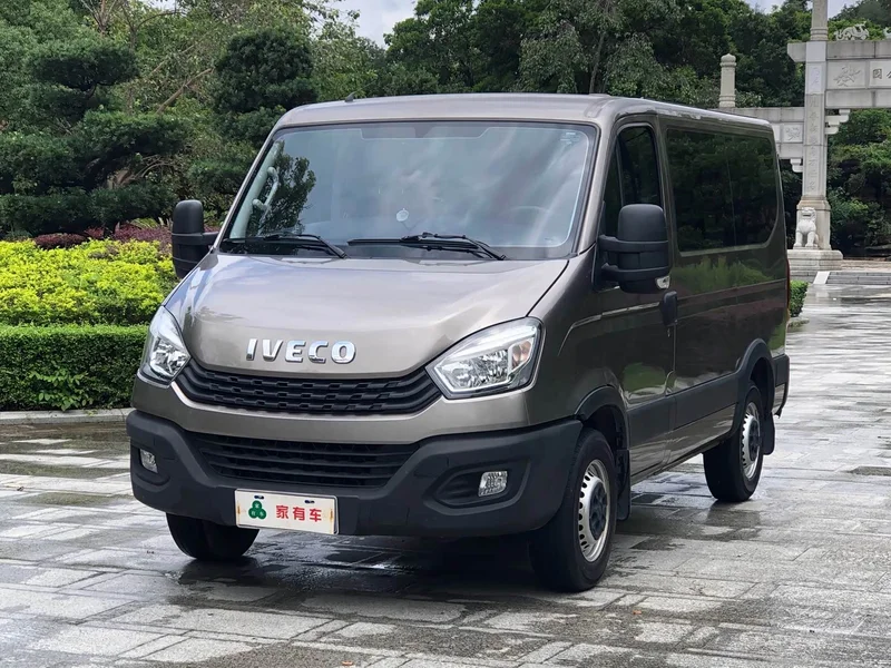 Iveco Eurocargo — фото 1