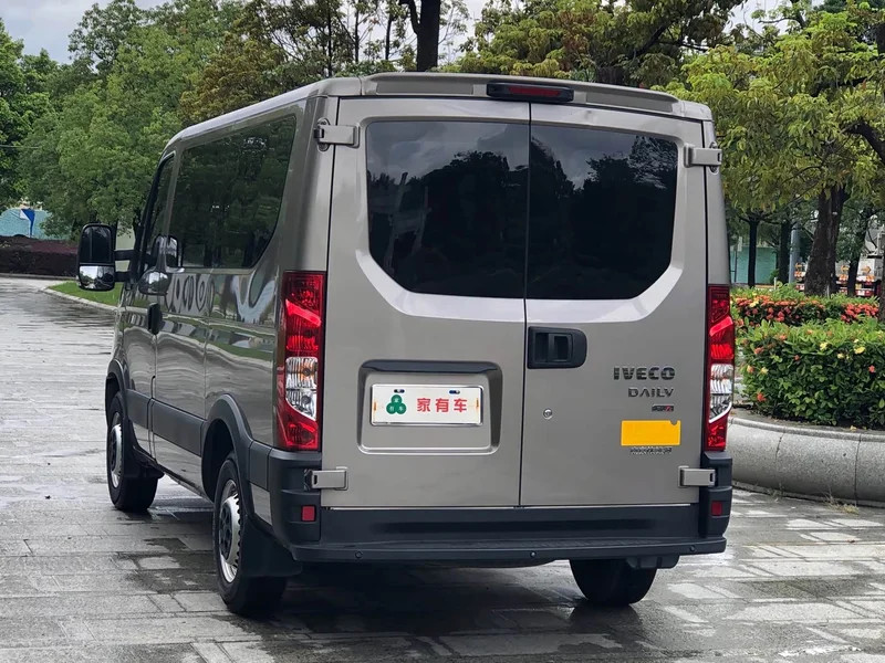 Iveco Eurocargo — фото 15