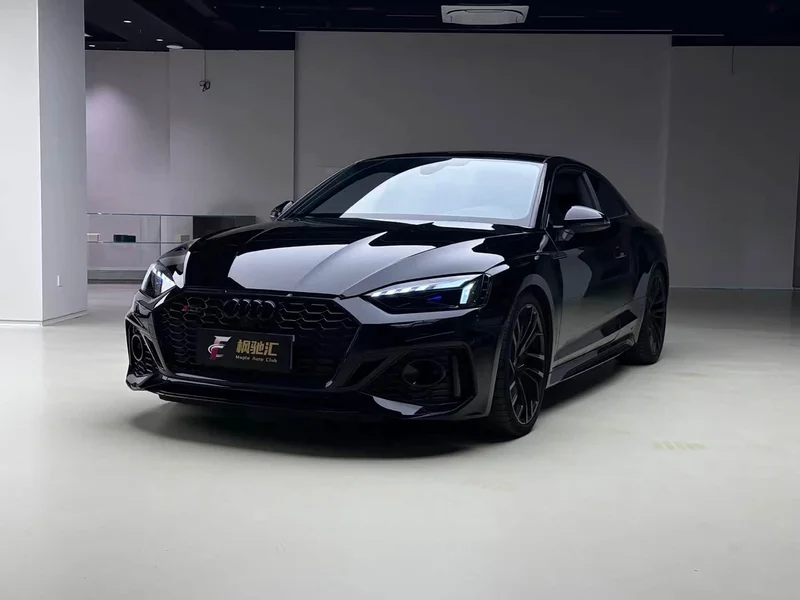Audi RS 5 — фото 1