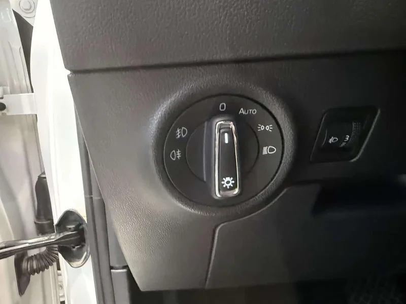 Skoda Karoq — фото 11