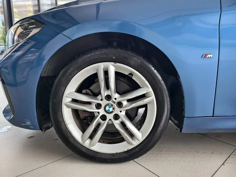 BMW 1-Series — фото 14
