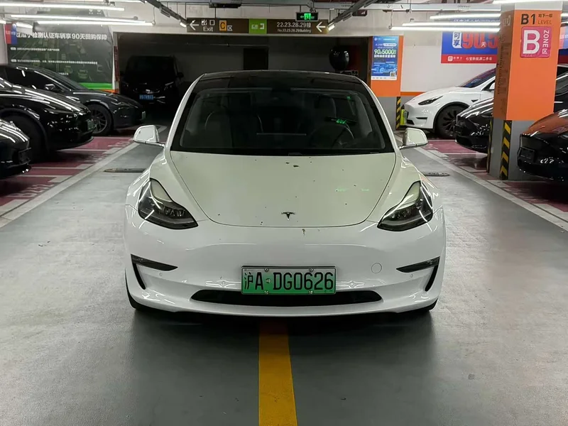 Tesla Model 3 — фото 2
