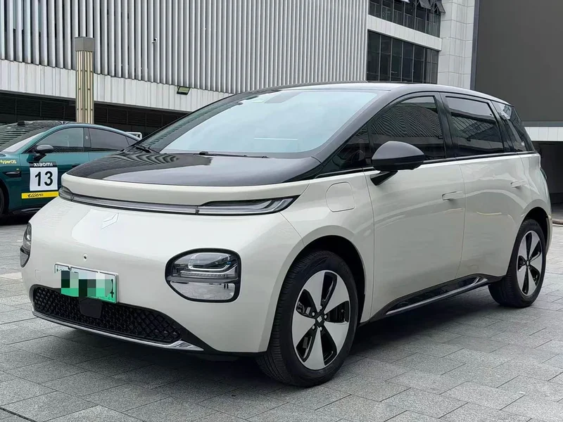 Baojun Yunduo — фото 1