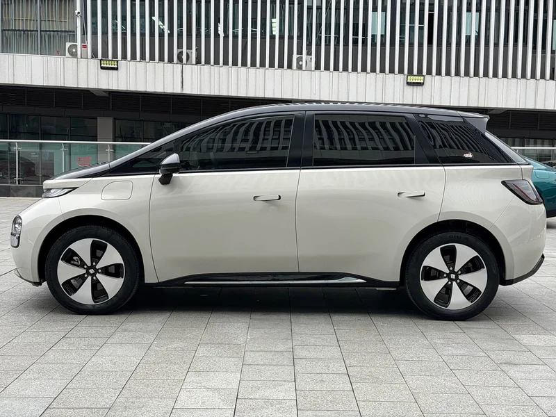 Baojun Yunduo — фото 3