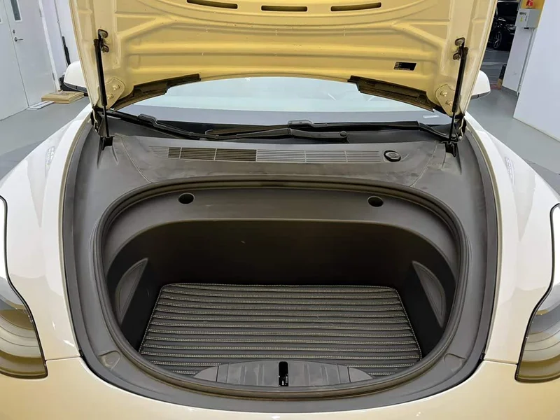 Tesla Model 3 — фото 6
